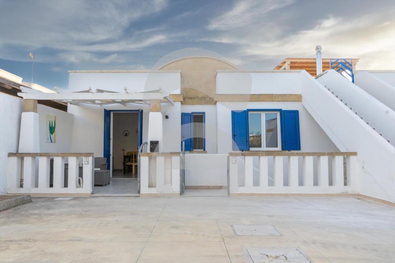 La Casa Celeste Di Paf Torre Suda Bagian luar foto